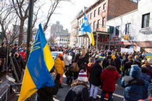 Митинг в поддержку ЛГБТ-украинцев прошёл в Нью-Йорке