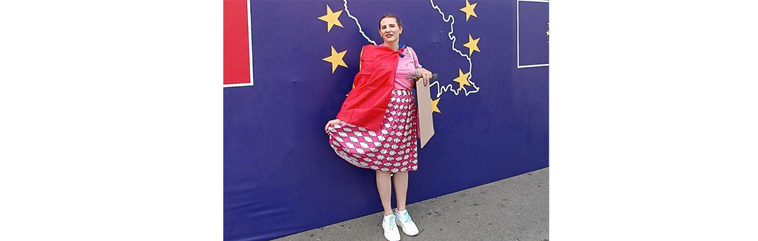 Persoană transgender, discriminată într-o bancă din Chișinău. Consiliul de Egalitate a emis recomandări pentru instituția financiară